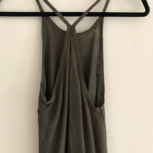 Racer back olive 360 Cashmere tank